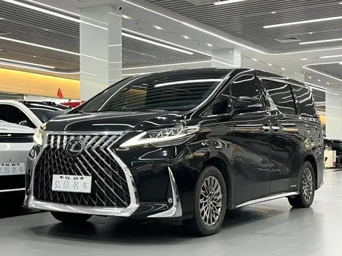 Lexus LM 2020