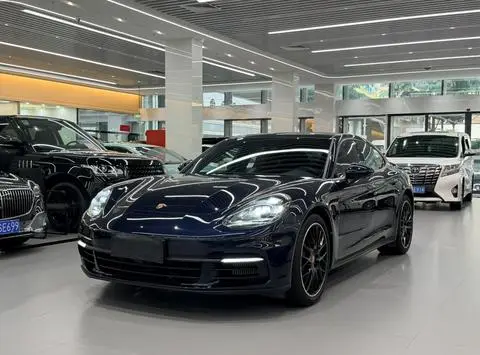 Porsche Panamera 2019