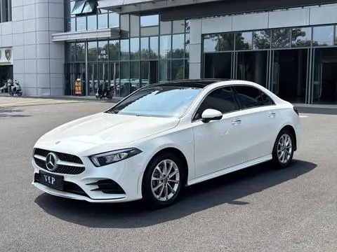Mercedes-Benz A-Class 2020 — фото 1