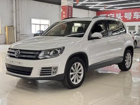 Volkswagen Tiguan 2017 — фото 1
