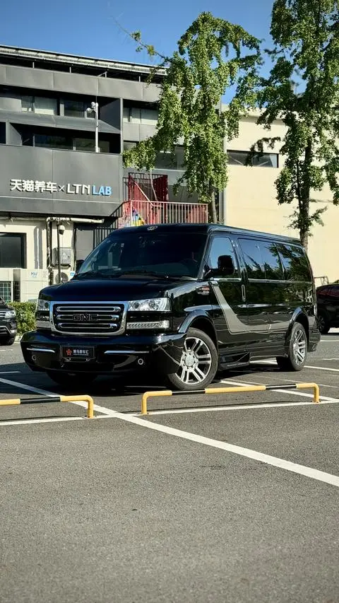 GMC SAVANA 2024