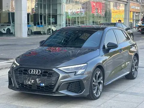 Audi A3 2022 — фото 1