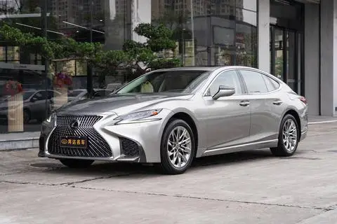 Lexus LS 2018