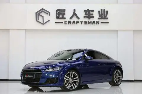 Audi TT 2015