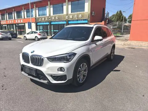 BMW X1 2019 — фото 1