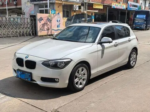 BMW 1 Series 2013 — фото 1