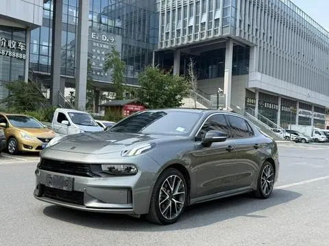 Lynk & Co 03 2021