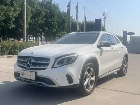 Mercedes-Benz GLA 2017 — фото 1