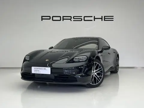 Porsche Taycan 2022 — фото 1