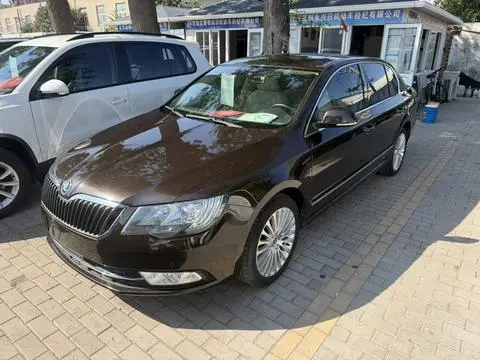 Skoda Superb 2013