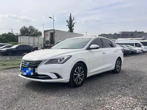 Changan Eado 2018 — фото 1