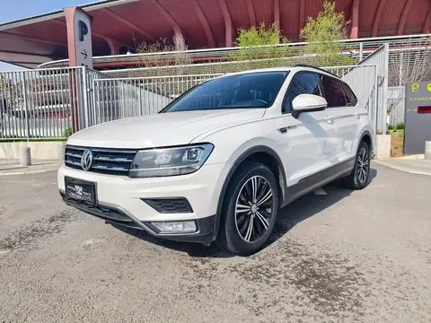 Volkswagen Tiguan L 2019