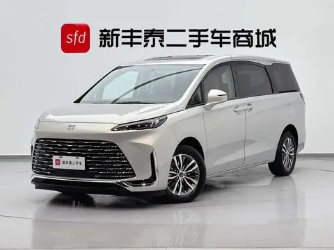 Buick GL8 2025