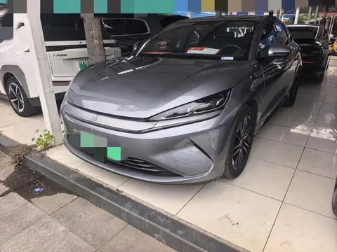 BYD 秦L EV 2025