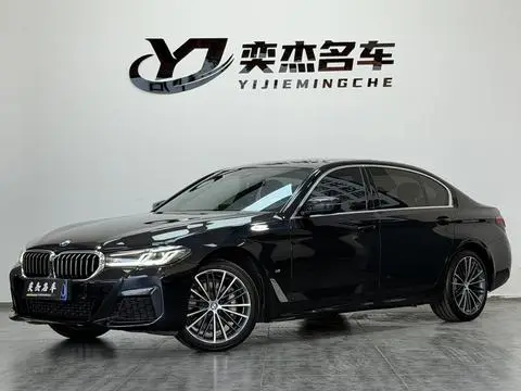 BMW 5 Series 2023 — фото 1