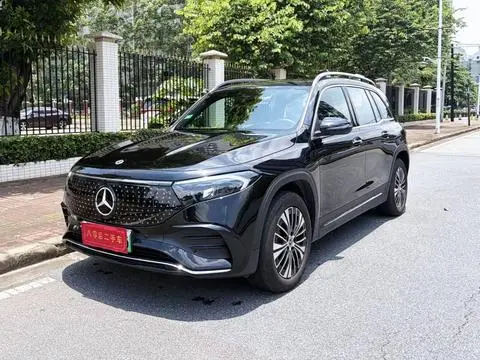 Mercedes-Benz EQB 2025
