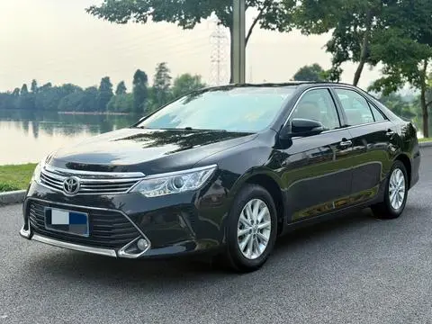 Toyota Camry 2016