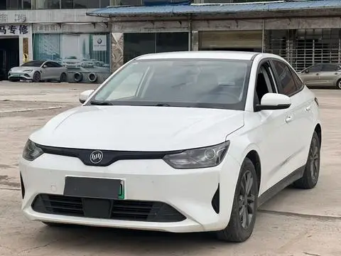 Weltmeister 威马E.5 2022