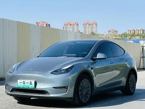 Tesla Model Y 2022 — фото 1
