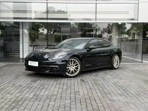 Porsche Panamera 2020