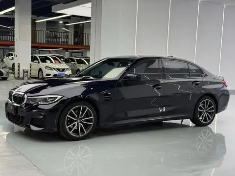 BMW 3 Series 2022