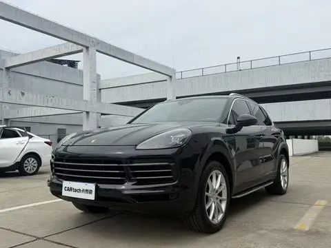 Porsche Cayenne 2019 — фото 1