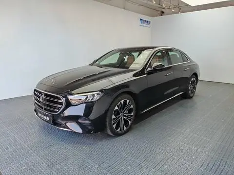 Mercedes-Benz E-Class PHEV 2024