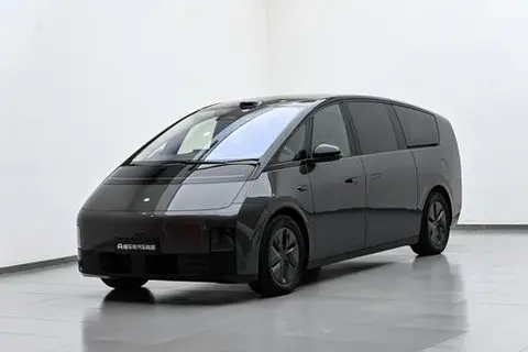 Li MEGA 2025
