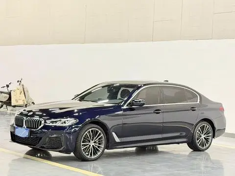 BMW 5 Series 2021
