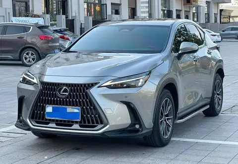 Lexus NX 2024