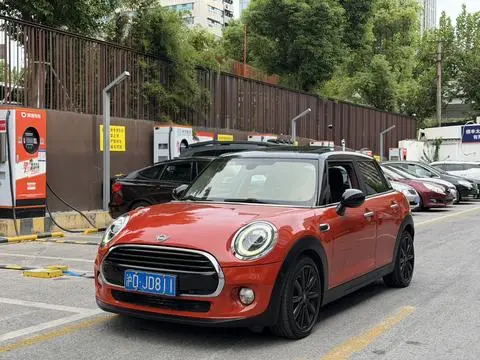 MINI MINI 2018
