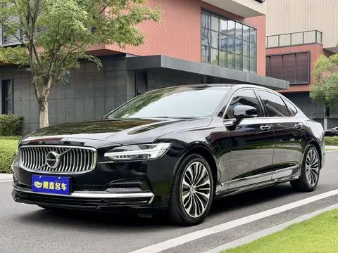 Volvo S90 2023