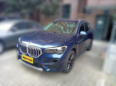 BMW X1 2020 — фото 1