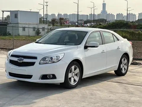 Chevrolet Malibu 2012 — фото 1