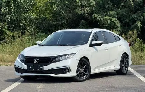 Honda Civic 2019 — фото 1