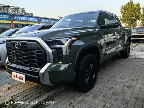 Toyota 坦途 2022