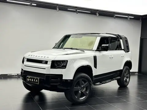 Land Rover 卫士 2025 — фото 1