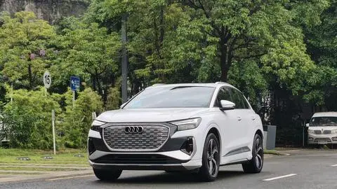 Audi Q4 e-tron 2022