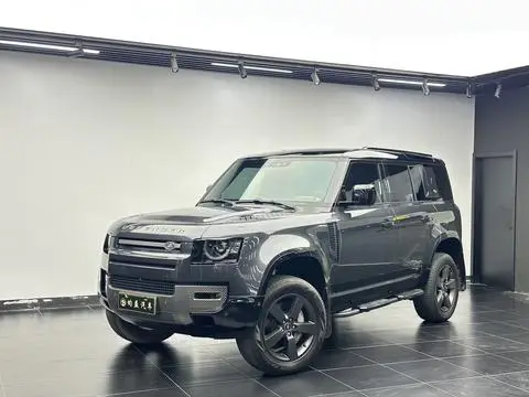 Land Rover 卫士 2024