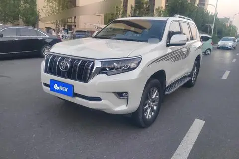 Toyota Prado 2019 — фото 1