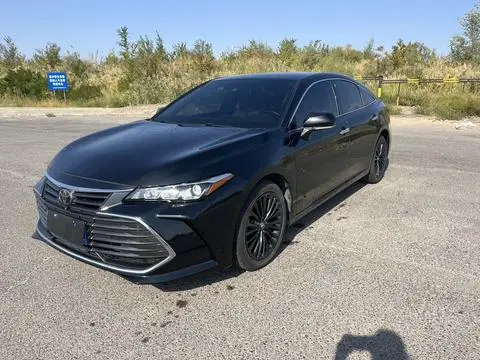 Toyota 亚洲龙 2019
