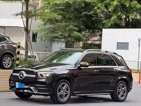 Mercedes-Benz GLE 2020 — фото 1