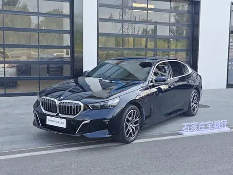 BMW i5 2024