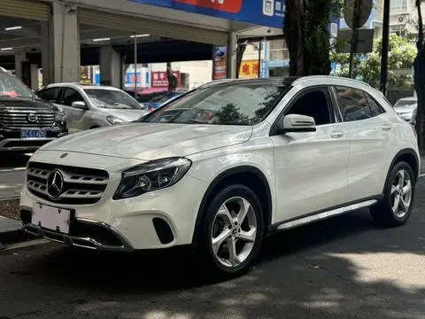 Mercedes-Benz GLA 2019 — фото 1