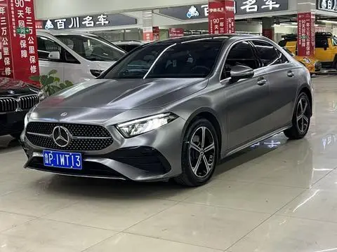 Mercedes-Benz A-Class 2024 — фото 1