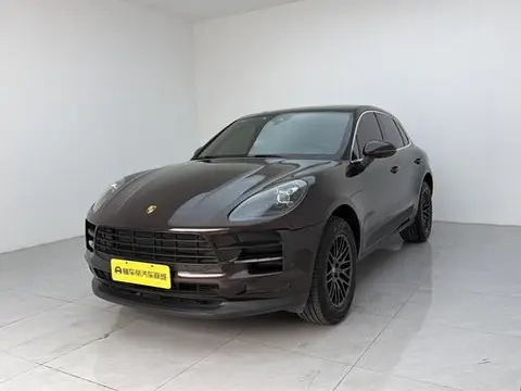 Porsche Macan 2018 — фото 1