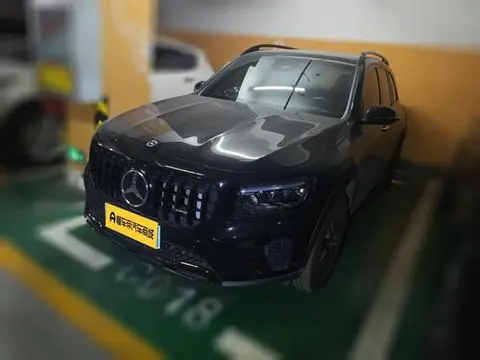 Mercedes-Benz GLB 2024