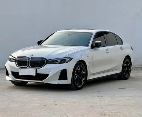 BMW i3 2023