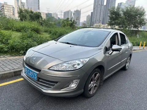 Peugeot 408 2013