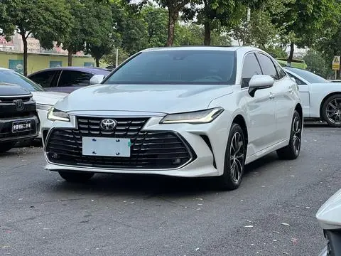 Toyota 亚洲龙 2022